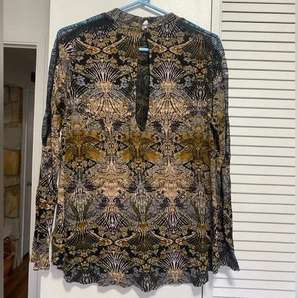 Free People New World Hi Low Top Size M - Picture 3 of 9